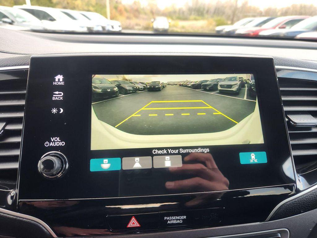 used 2021 Honda Pilot car, priced at $21,900