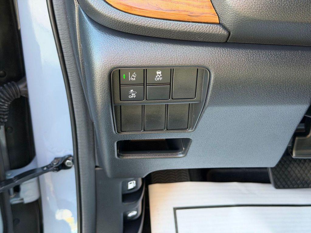 used 2022 Honda CR-V car, priced at $28,500