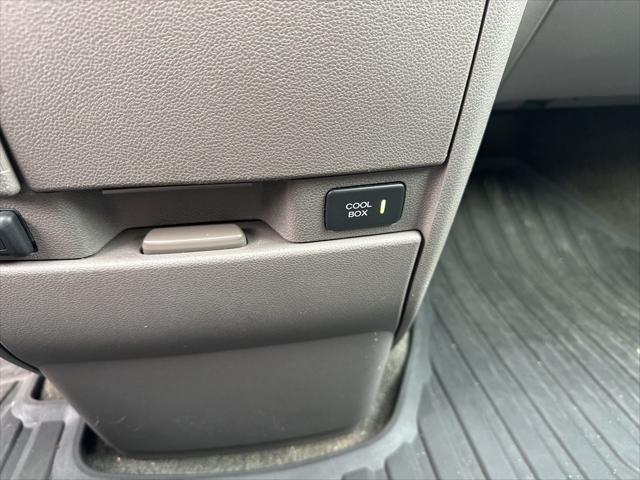 used 2013 Honda Odyssey car, priced at $14,900