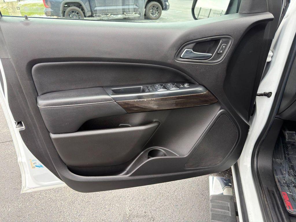 used 2019 GMC Canyon car, priced at $24,400