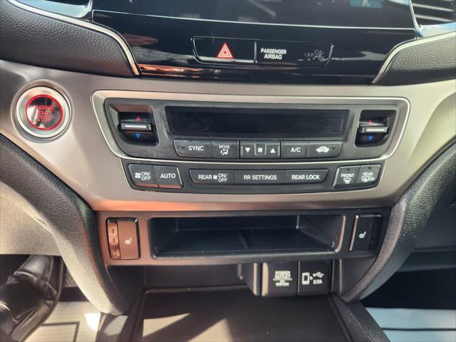 used 2022 Honda Pilot car, priced at $29,900