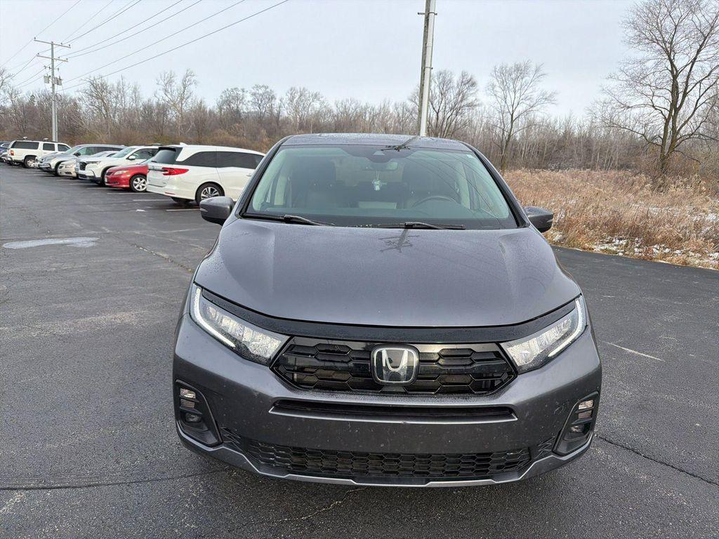 used 2025 Honda Odyssey car, priced at $43,400