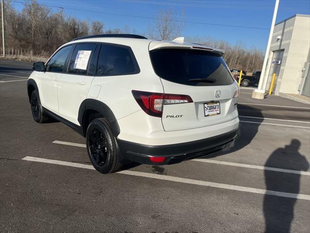 used 2022 Honda Pilot car, priced at $32,900