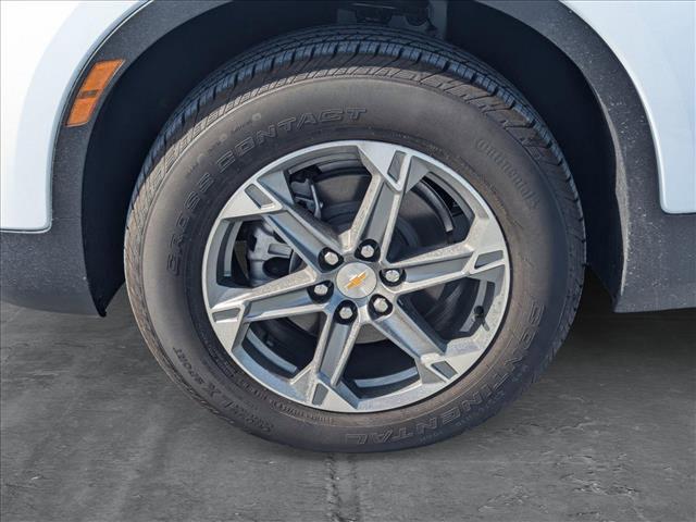 new 2025 Chevrolet Blazer car, priced at $30,795