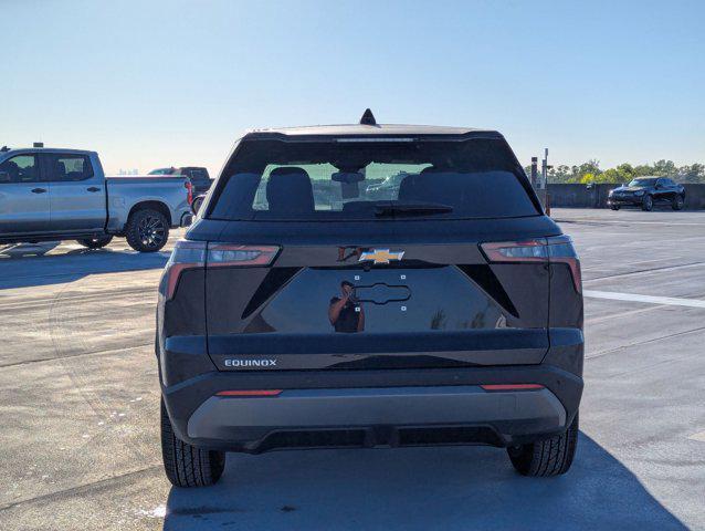 new 2025 Chevrolet Equinox car, priced at $25,151