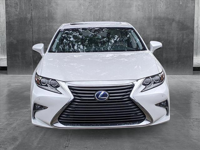 used 2017 Lexus ES 300h car, priced at $23,985