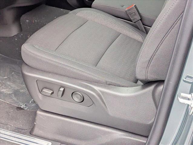 new 2025 Chevrolet Silverado 1500 car, priced at $41,030