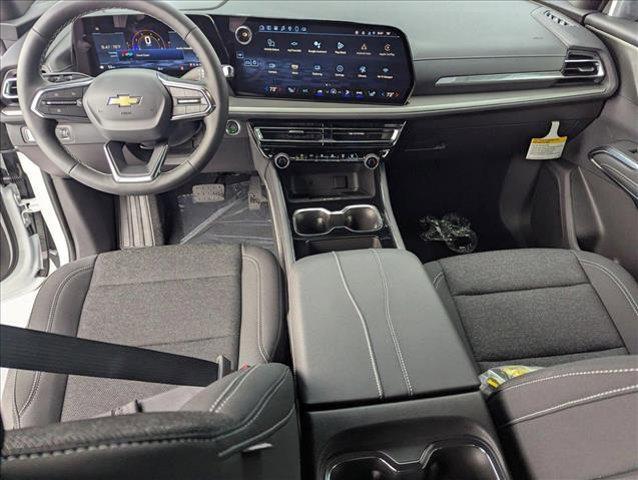 new 2025 Chevrolet Traverse car, priced at $40,637