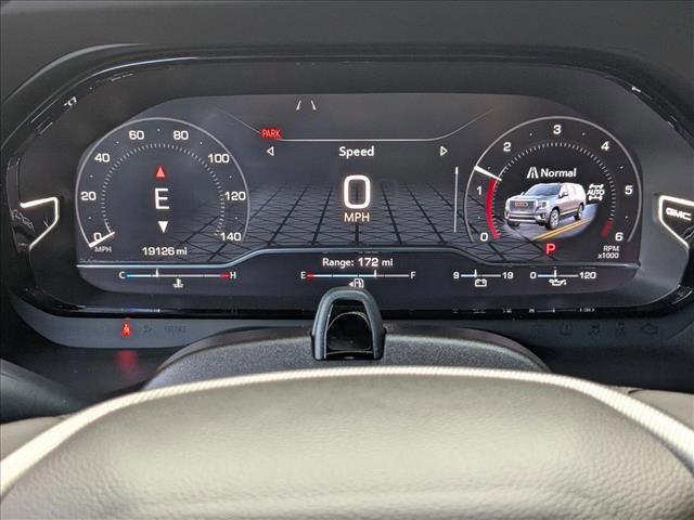 used 2024 GMC Yukon car, priced at $69,485