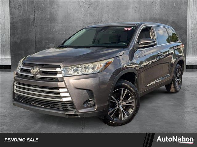 used 2019 Toyota Highlander car, priced at $19,985