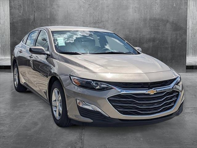 new 2025 Chevrolet Malibu car, priced at $23,032