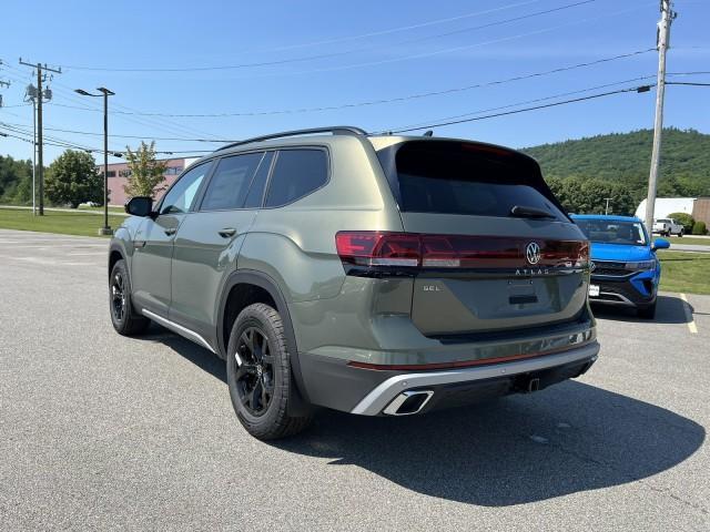 new 2024 Volkswagen Atlas car, priced at $46,281