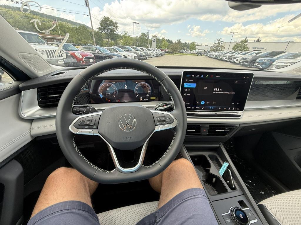 new 2025 Volkswagen Tiguan car, priced at $34,988