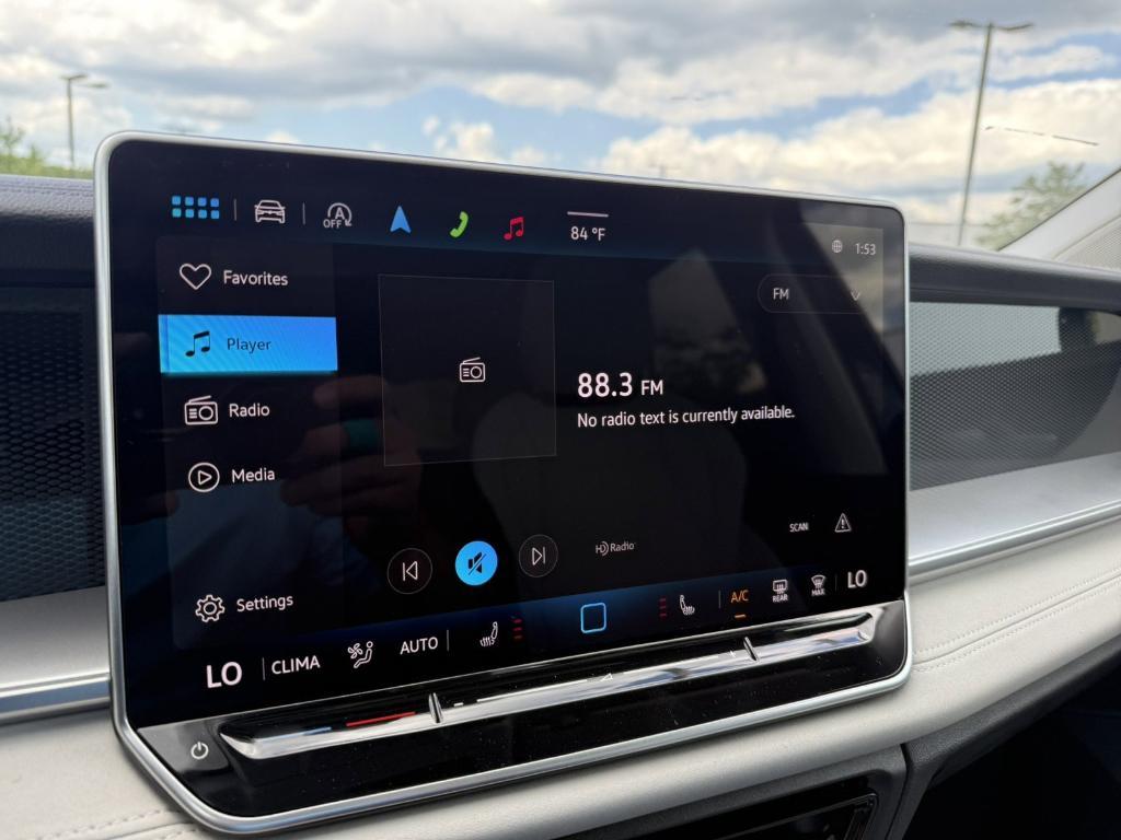new 2025 Volkswagen Tiguan car, priced at $34,988