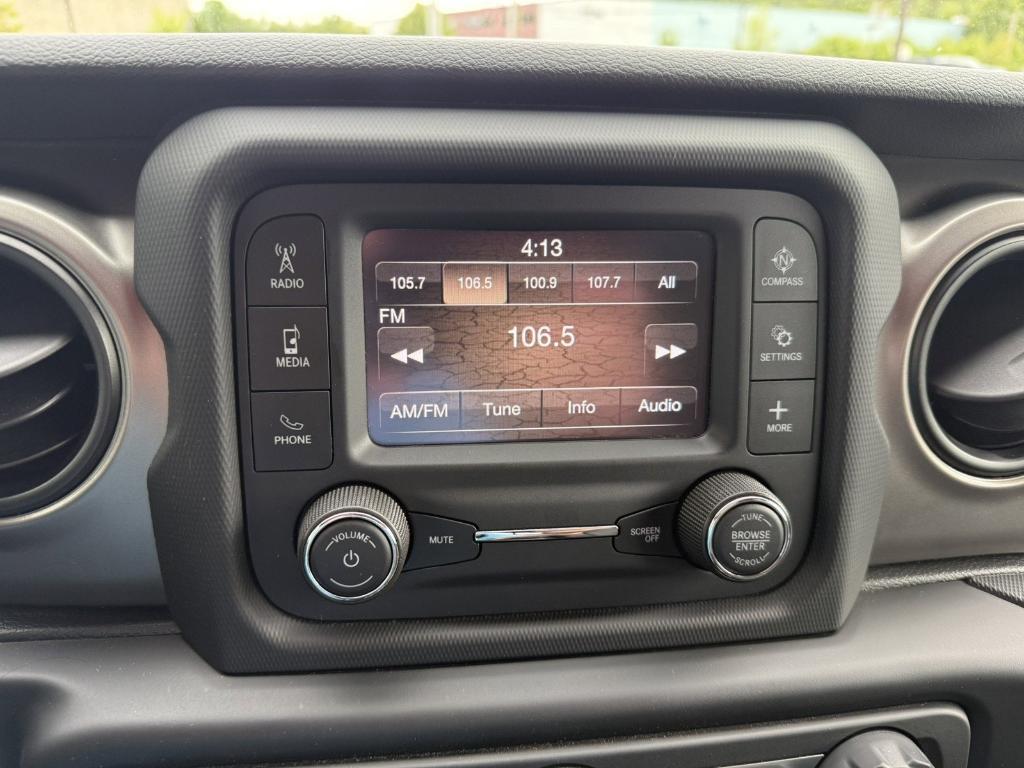 used 2021 Jeep Gladiator car, priced at $28,995