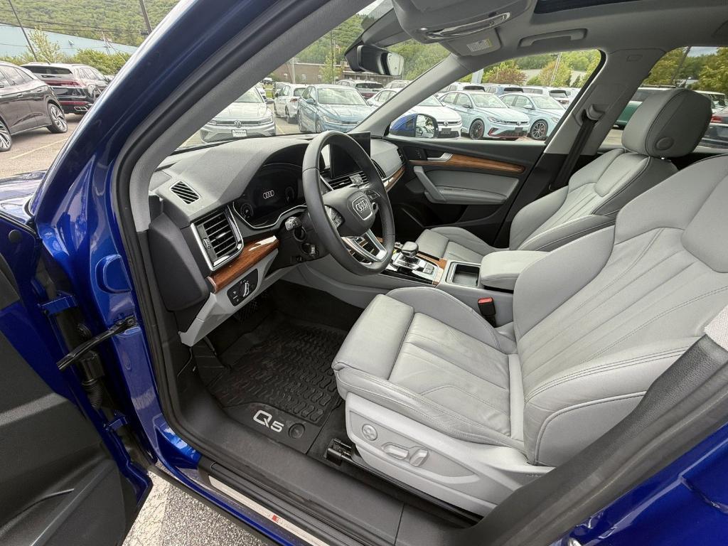 used 2022 Audi Q5 e car, priced at $35,995