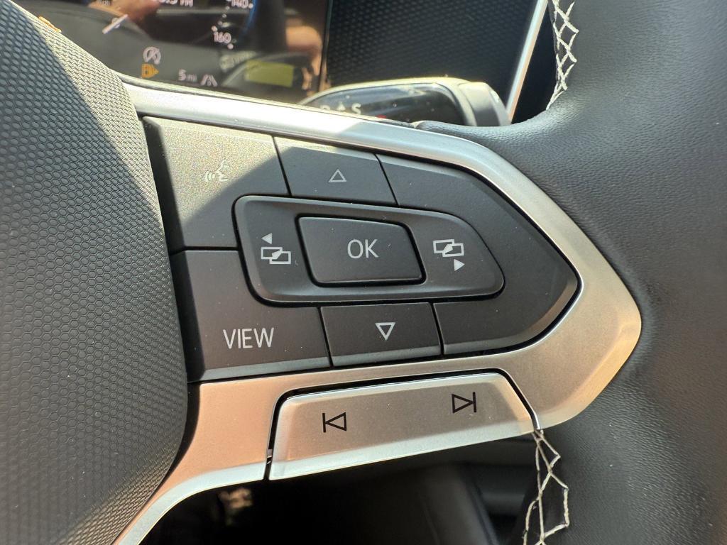 new 2025 Volkswagen Tiguan car, priced at $30,360
