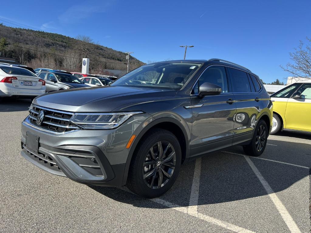 new 2024 Volkswagen Tiguan car, priced at $31,141