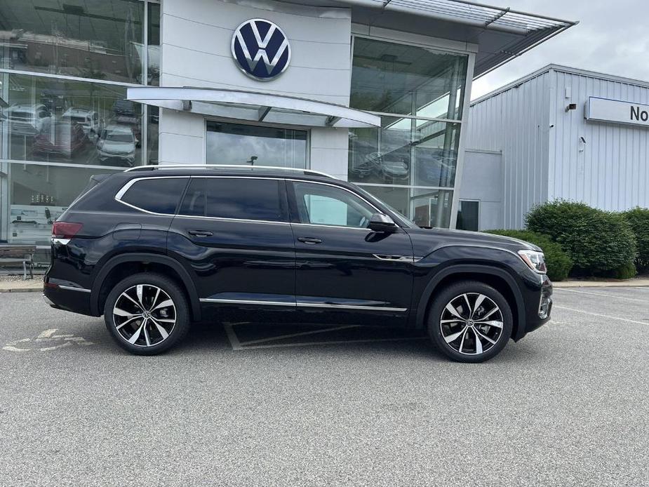 new 2024 Volkswagen Atlas car, priced at $48,709