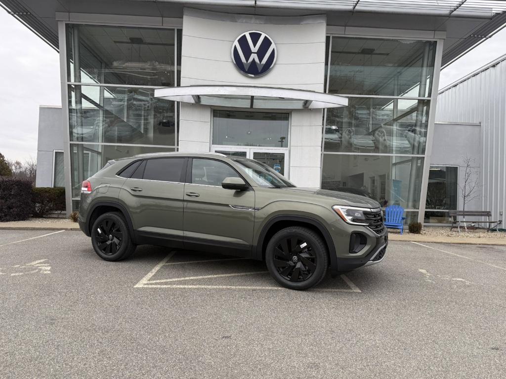 new 2026 Volkswagen Atlas Cross Sport car, priced at $46,417