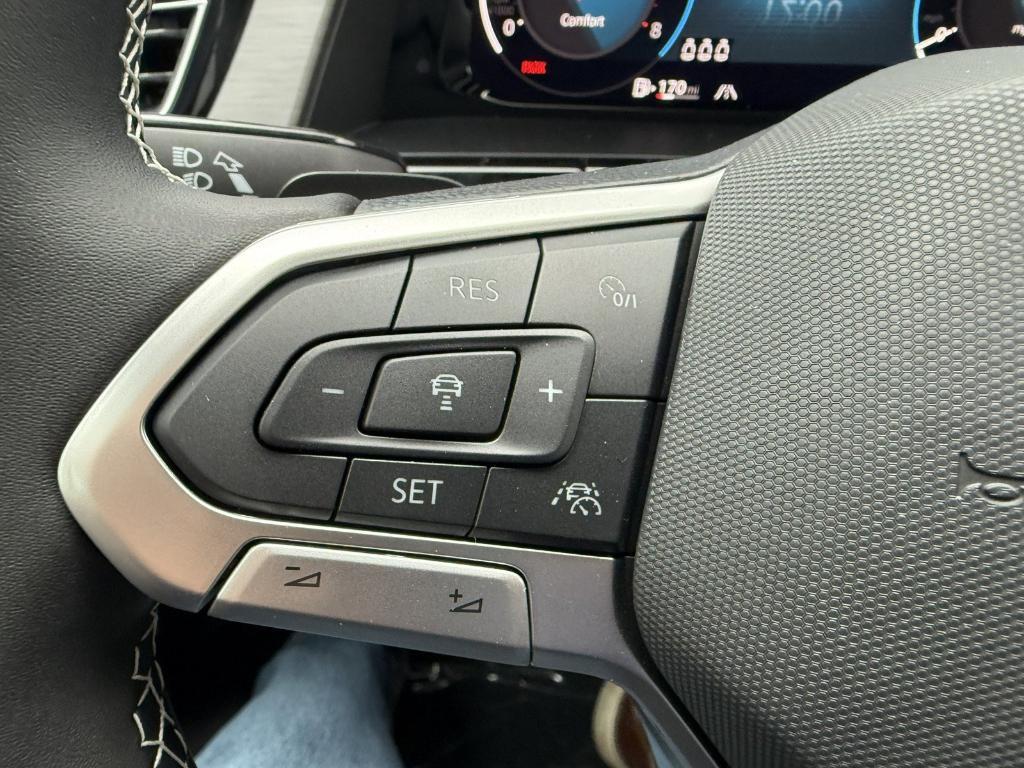 new 2026 Volkswagen Atlas Cross Sport car, priced at $46,417