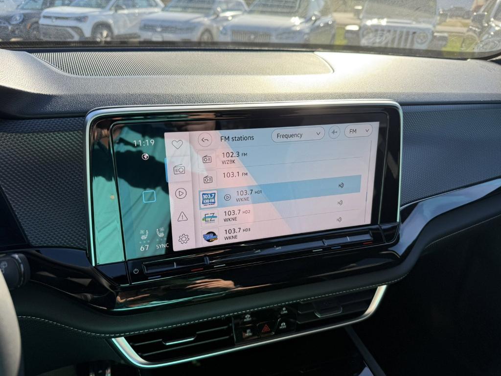 new 2026 Volkswagen Atlas Cross Sport car, priced at $50,697