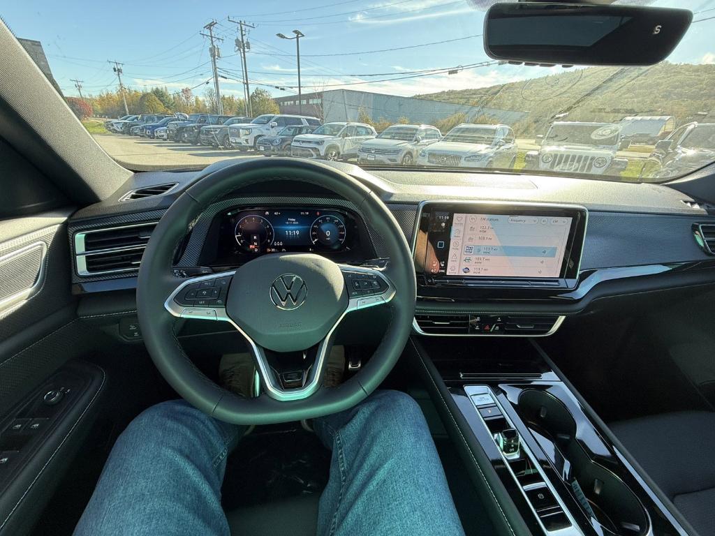 new 2026 Volkswagen Atlas Cross Sport car, priced at $50,697