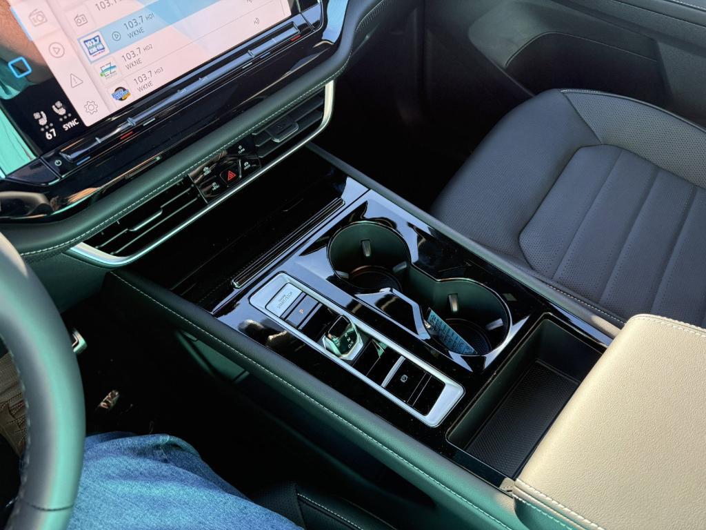 new 2026 Volkswagen Atlas Cross Sport car, priced at $50,697