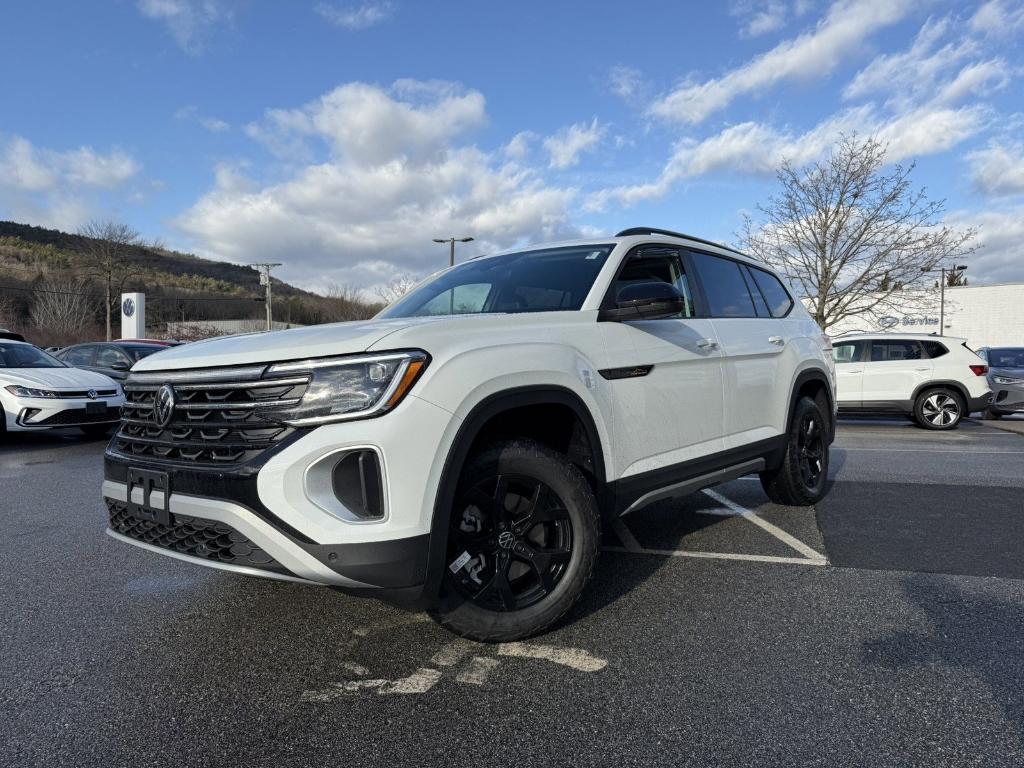 new 2025 Volkswagen Atlas car, priced at $46,719