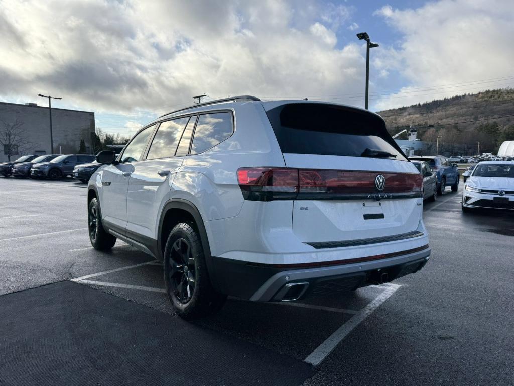 new 2025 Volkswagen Atlas car, priced at $46,719