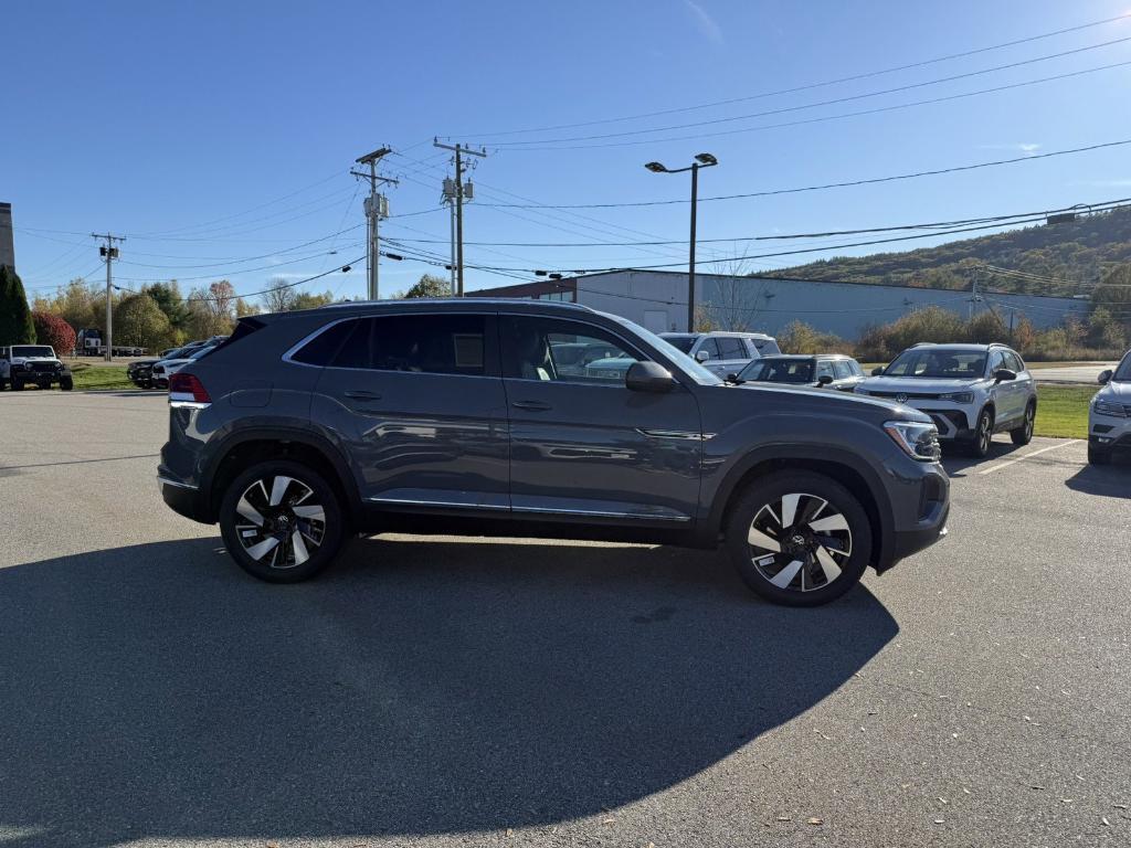 new 2026 Volkswagen Atlas Cross Sport car, priced at $49,067