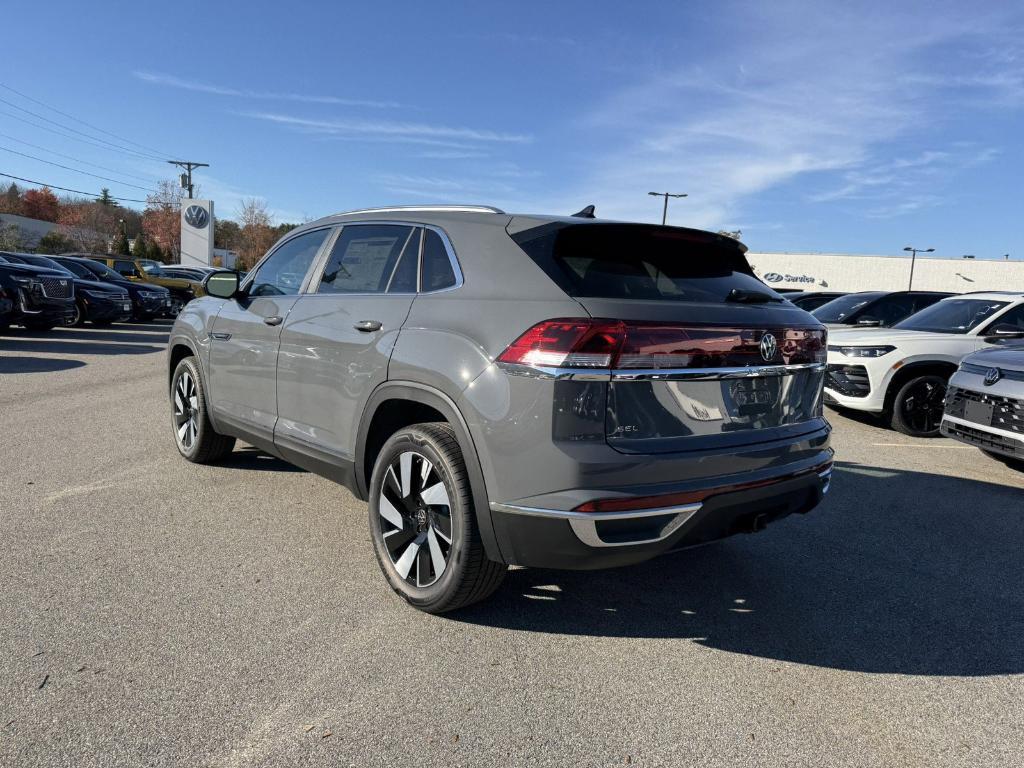 new 2026 Volkswagen Atlas Cross Sport car, priced at $49,067