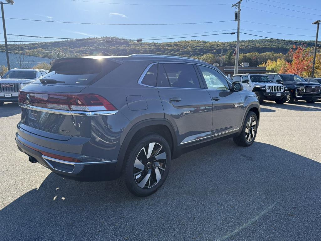 new 2026 Volkswagen Atlas Cross Sport car, priced at $49,067