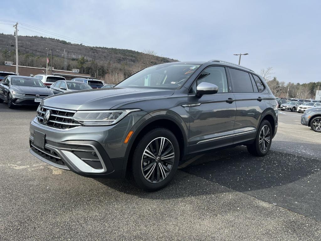 new 2024 Volkswagen Tiguan car, priced at $31,756