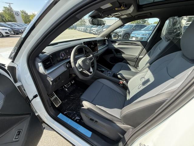new 2025 Volkswagen Tiguan car, priced at $37,343
