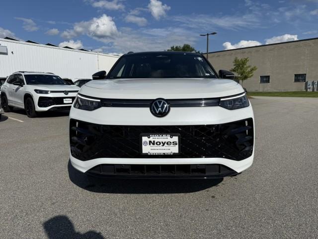 new 2025 Volkswagen Tiguan car, priced at $37,343