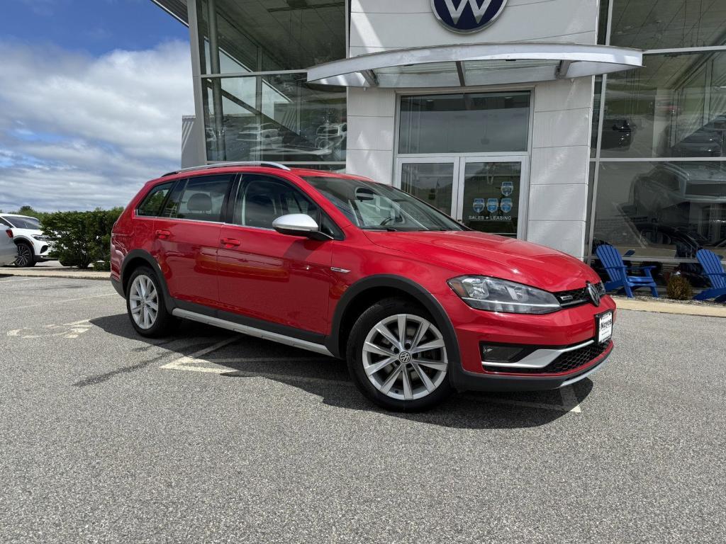 used 2019 Volkswagen Golf Alltrack car, priced at $16,995
