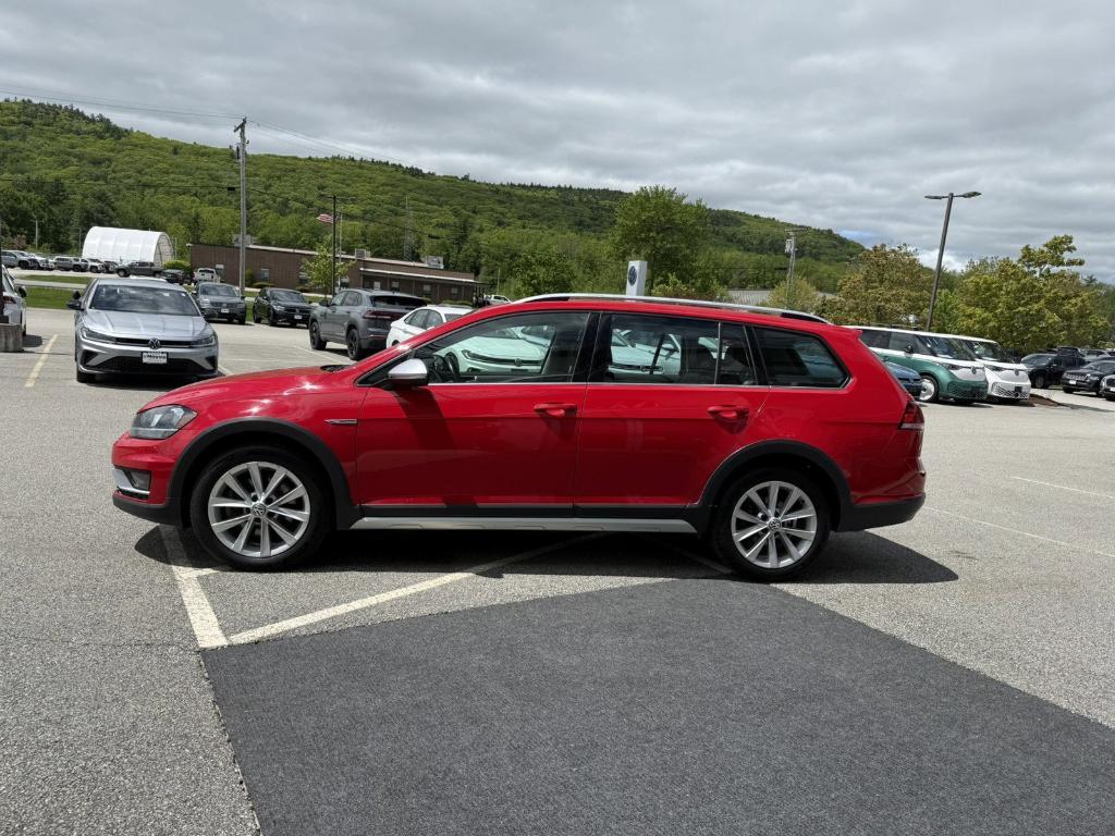 used 2019 Volkswagen Golf Alltrack car, priced at $16,995