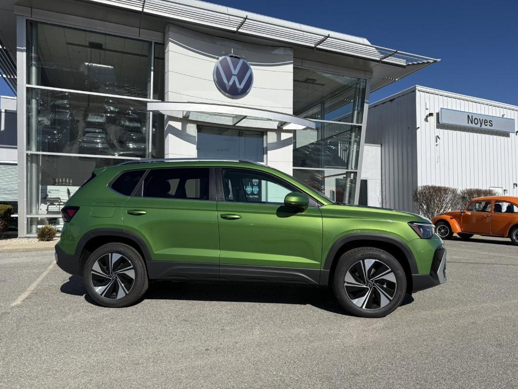 new 2025 Volkswagen Taos car, priced at $31,061