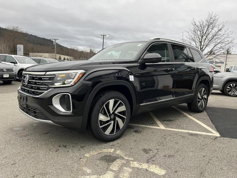 new 2024 Volkswagen Atlas car, priced at $43,201