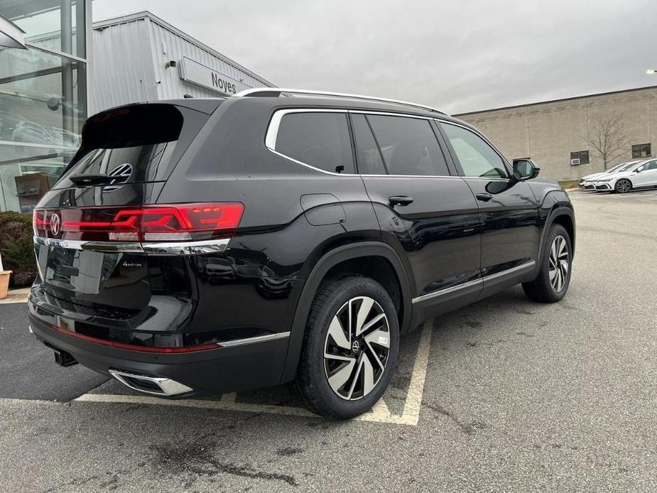 new 2024 Volkswagen Atlas car, priced at $43,201