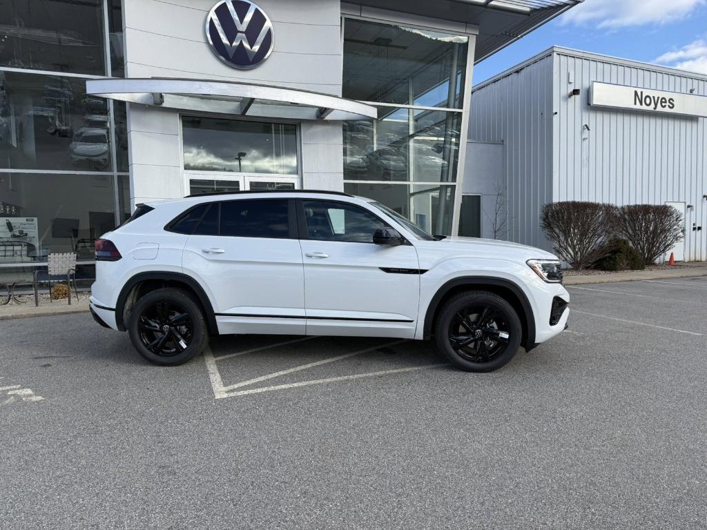 new 2026 Volkswagen Atlas Cross Sport car, priced at $51,217