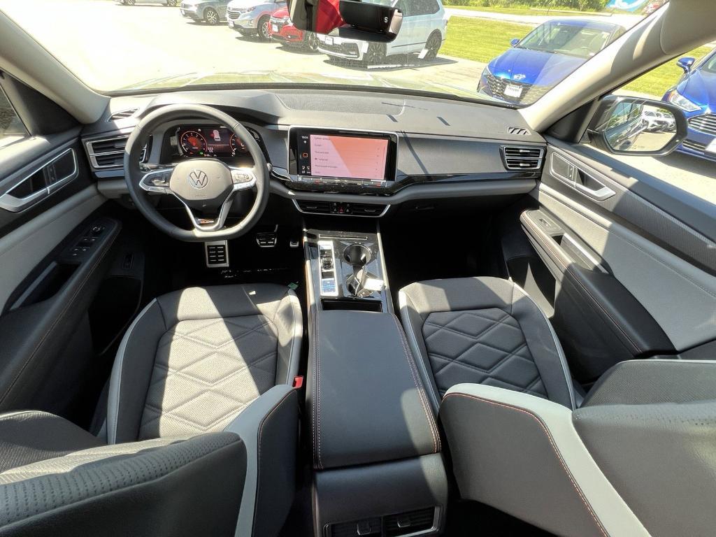 used 2024 Volkswagen Atlas car, priced at $41,995