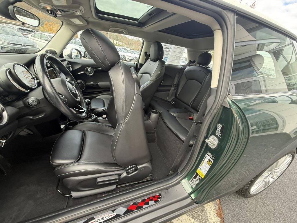 used 2015 MINI Hardtop car, priced at $11,995