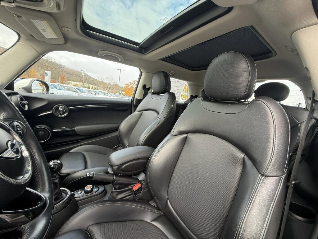 used 2015 MINI Hardtop car, priced at $11,995