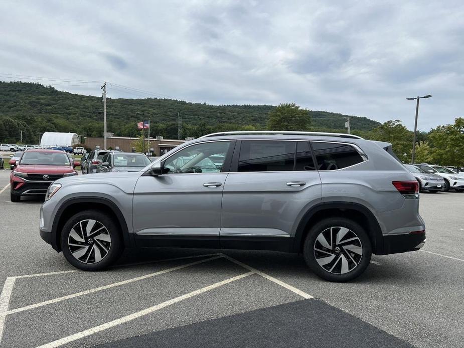 used 2024 Volkswagen Atlas car, priced at $42,995