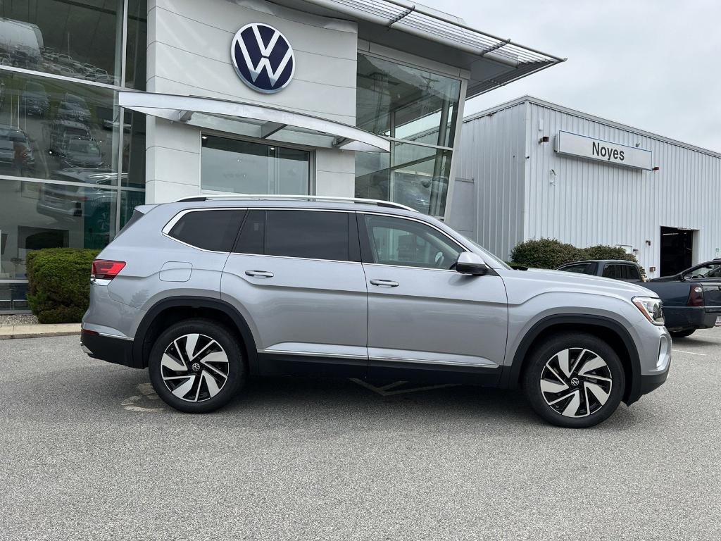 used 2024 Volkswagen Atlas car, priced at $42,995