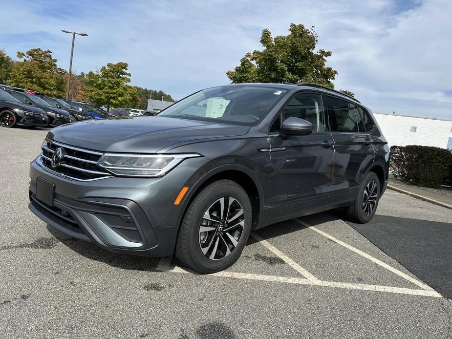 new 2024 Volkswagen Tiguan car, priced at $29,056