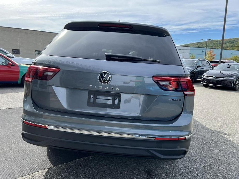 new 2024 Volkswagen Tiguan car, priced at $29,056