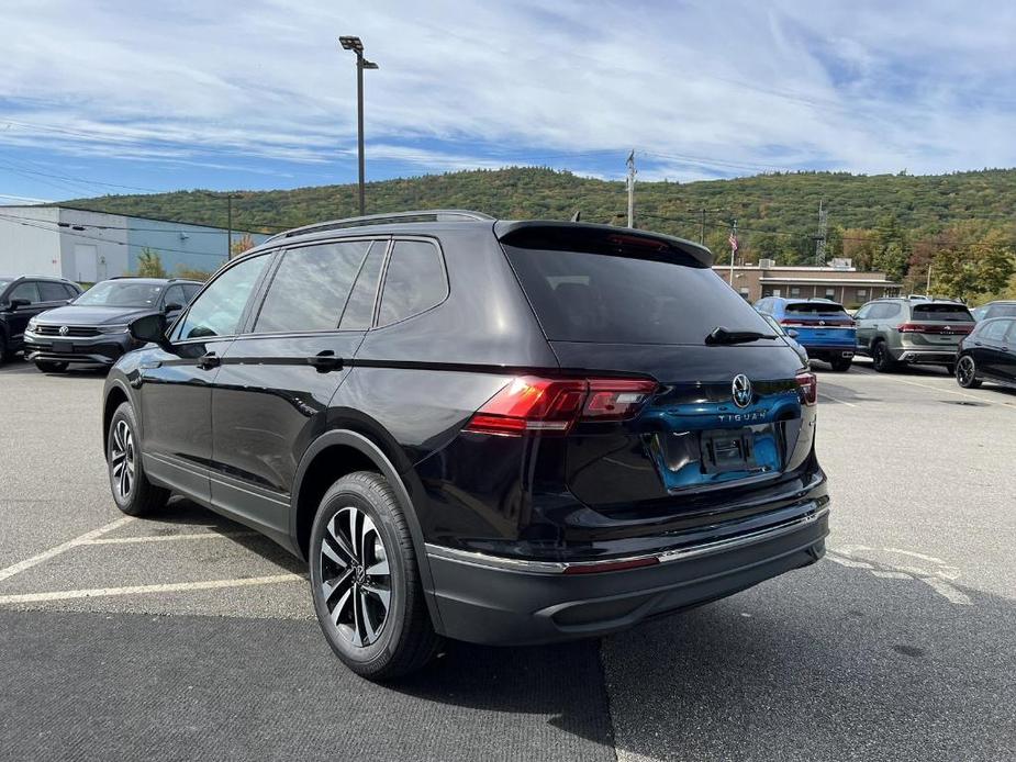 new 2024 Volkswagen Tiguan car, priced at $28,716